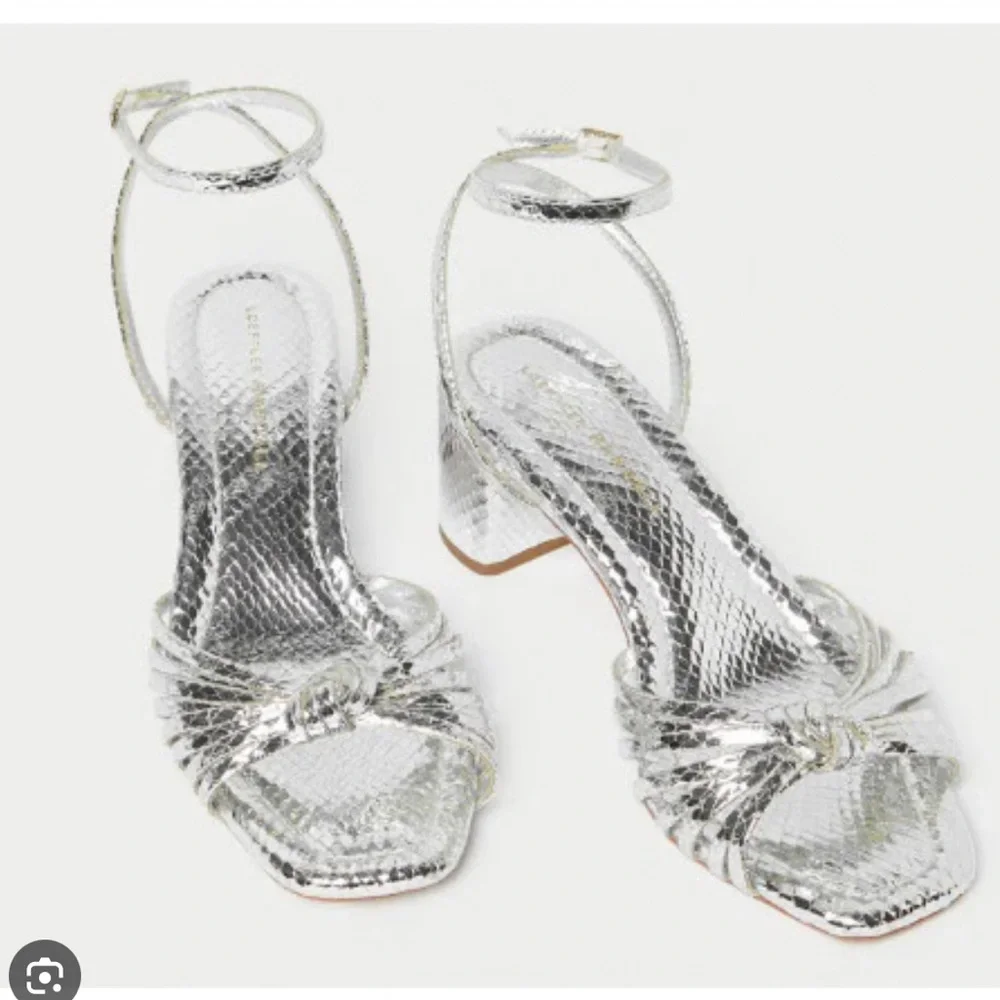 Loeffler Randall Olivia Silver Snake Pumps - Picture 1 of 9